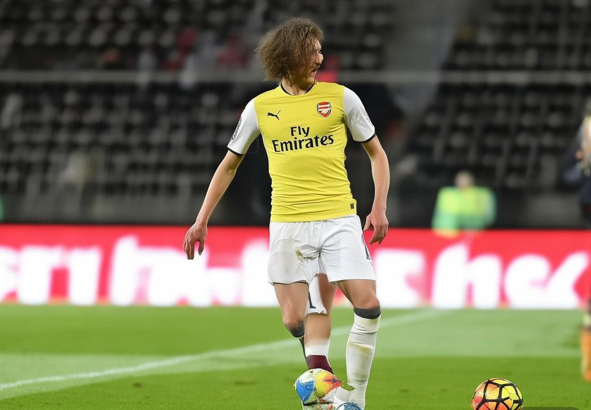 阿森纳转会策略瞄准法兰克福边锋安斯加尔·巴霍亚，年轻球员投资折射英超引援溢价逻辑